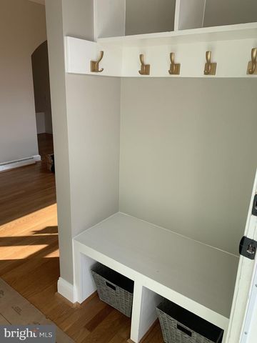 107 GIBSON ST, Fredericksburg, VA 22401