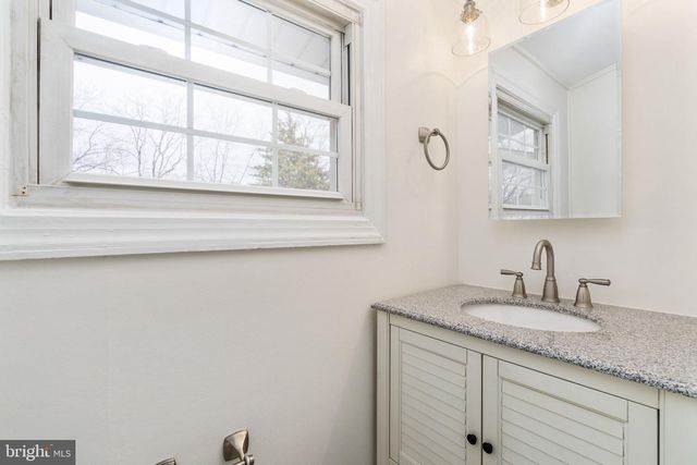 107 GIBSON ST, Fredericksburg, VA 22401