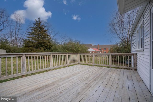 107 GIBSON ST, Fredericksburg, VA 22401