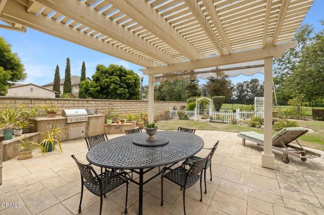 2001 Turnberry Drive, Oxnard, CA 93036
