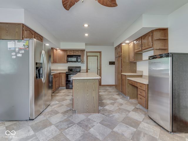 4124 Windsor Court, Greenwood, IN 46142