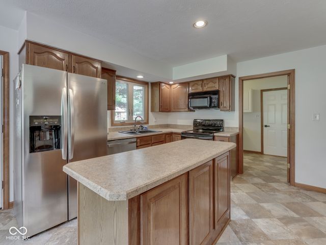4124 Windsor Court, Greenwood, IN 46142