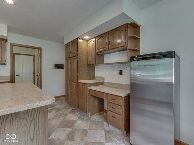 4124 Windsor Court, Greenwood, IN 46142