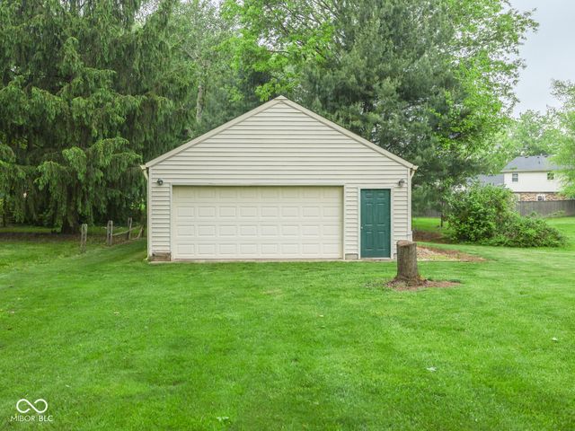 4124 Windsor Court, Greenwood, IN 46142