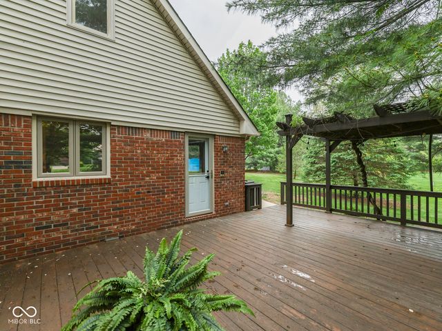 4124 Windsor Court, Greenwood, IN 46142