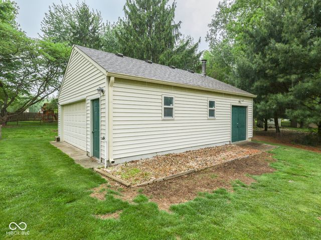 4124 Windsor Court, Greenwood, IN 46142