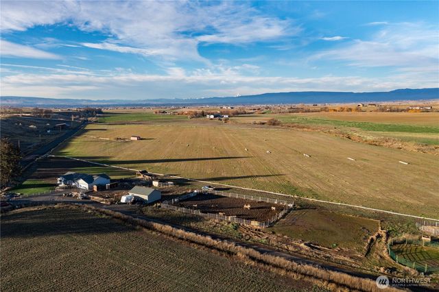10881 Upper Badger Pocket Rd, Ellensburg, WA 98926