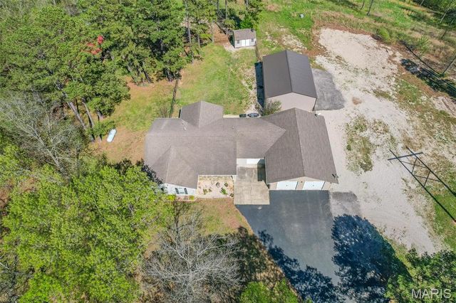 2135 Carter Route D, Van Buren, MO 63965