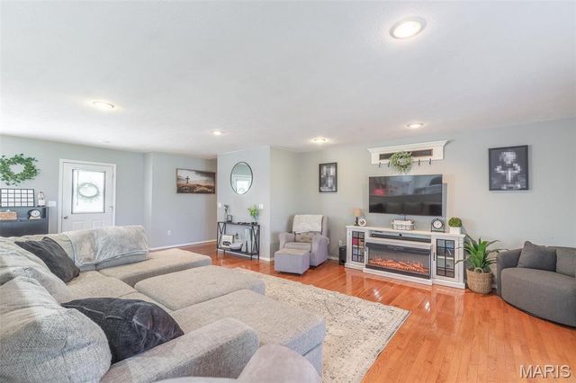 2135 Carter Route D, Van Buren, MO 63965