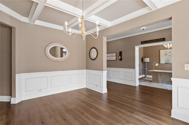 5610 Chestnut Drive, Cumming, GA 30040