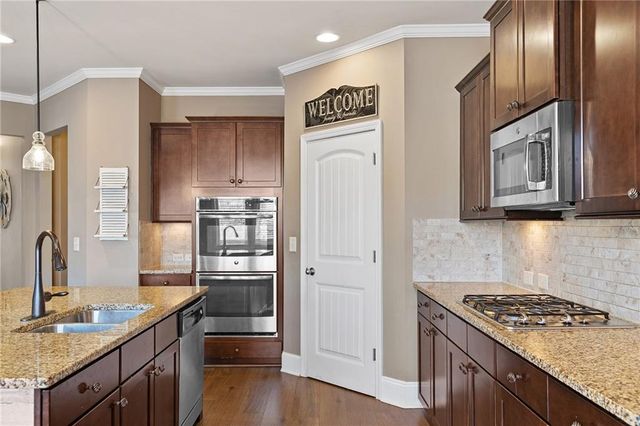 5610 Chestnut Drive, Cumming, GA 30040