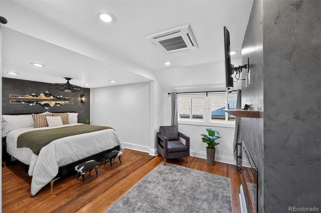 2551 W 34th Avenue, Denver, CO 80211