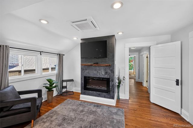 2551 W 34th Avenue, Denver, CO 80211
