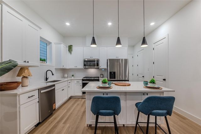 1911-1913 Dewalt Street, Houston, TX 77088