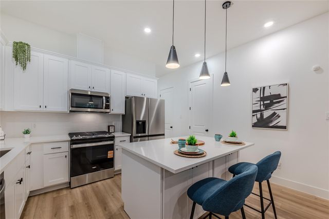 1911-1913 Dewalt Street, Houston, TX 77088