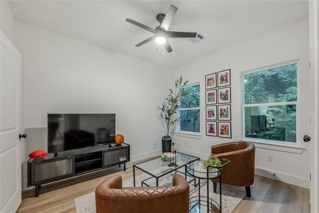 1911-1913 Dewalt Street, Houston, TX 77088