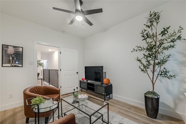 1911-1913 Dewalt Street, Houston, TX 77088