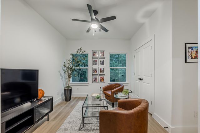 1911-1913 Dewalt Street, Houston, TX 77088