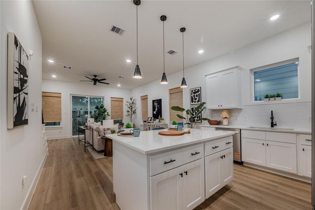 1911-1913 Dewalt Street, Houston, TX 77088