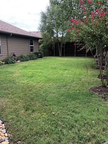 2021 Fairmount Park Drive, Denton, TX 76210