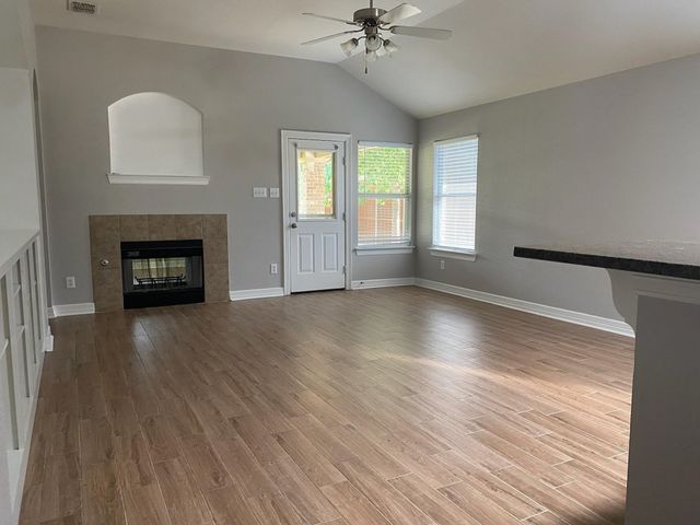 2021 Fairmount Park Drive, Denton, TX 76210