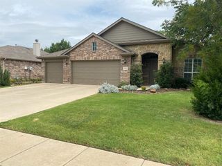2021 Fairmount Park Drive, Denton, TX 76210