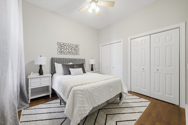 4821 N Damen Avenue 4, Chicago, IL 60625