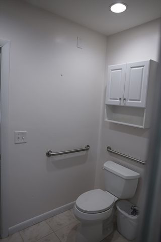 57 Broadlawn Park 14B, Boston, MA 02132