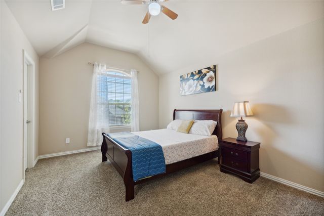 5225 Edgebrook Way, Fort Worth, TX 76244
