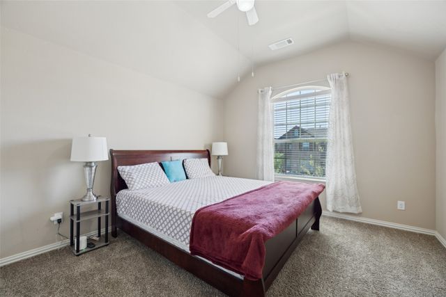 5225 Edgebrook Way, Fort Worth, TX 76244