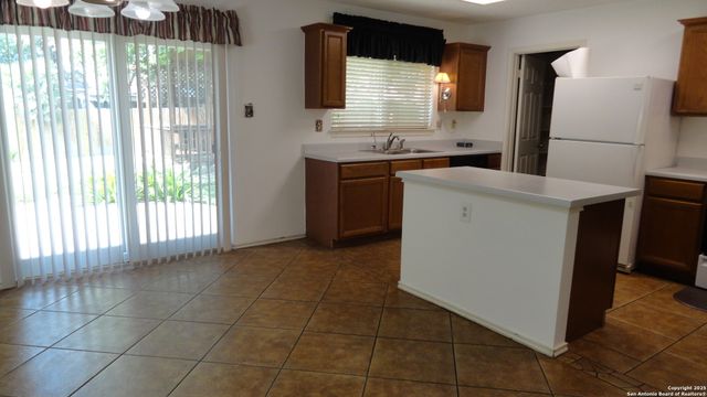 2818 Redland Creek, San Antonio, TX 78259