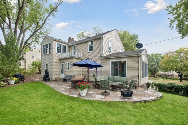 1995 Norfolk Avenue, Saint Paul, MN 55116