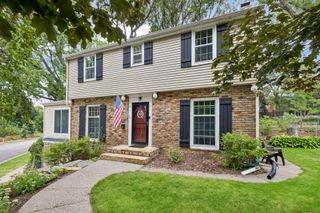 1995 Norfolk Avenue, Saint Paul, MN 55116