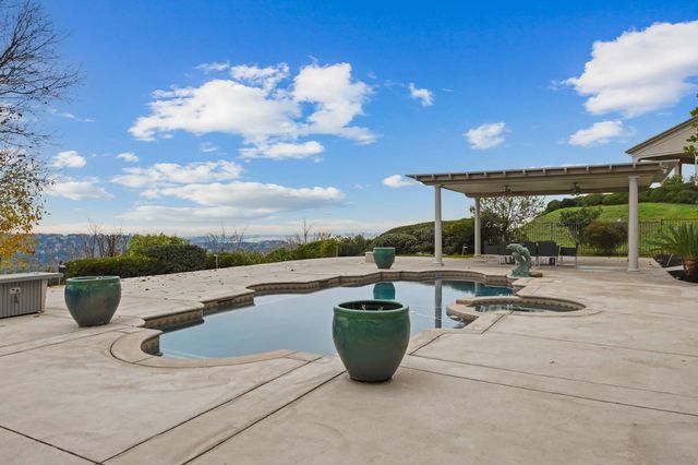 4838 Moreau Ct, El Dorado Hills, CA 95762
