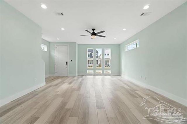 1180 W Intendencia St, Pensacola, FL 32502