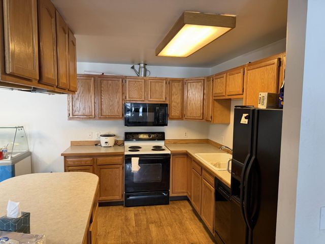 15 FAREWELL AVENUE, Fairbanks, AK 99701