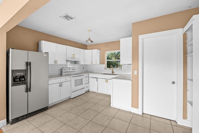 1175 20th Avenue, Vero Beach, FL 32960