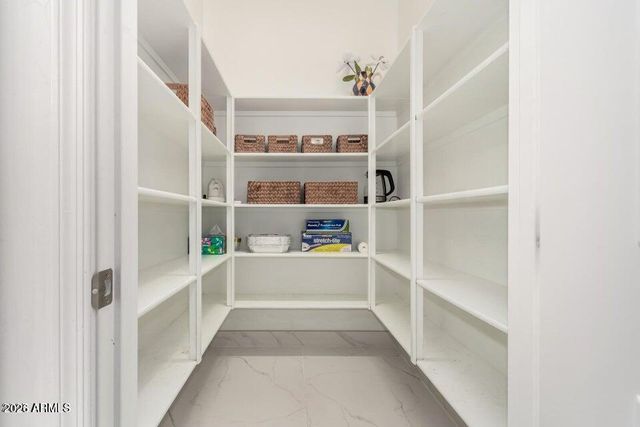 11312 E GREENWAY Road, Scottsdale, AZ 85260