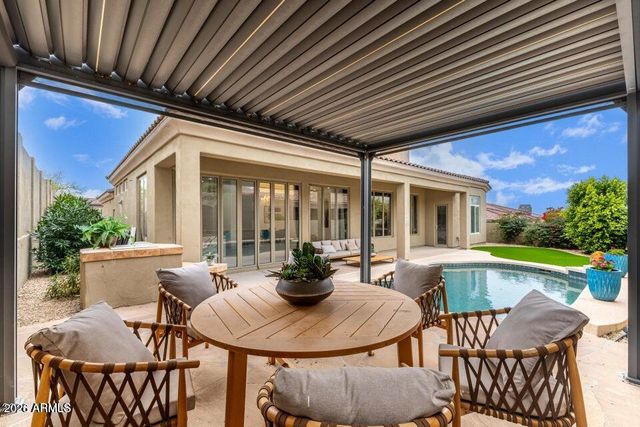 11312 E GREENWAY Road, Scottsdale, AZ 85260