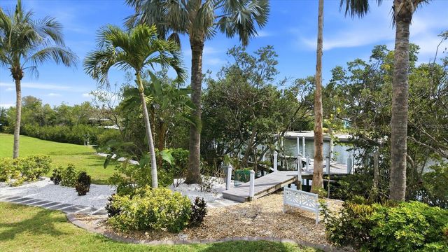 1740 AMBERWYND CIRCLE W, Palmetto, FL 34221