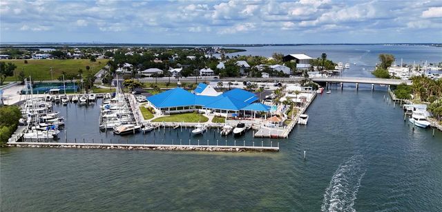 1740 AMBERWYND CIRCLE W, Palmetto, FL 34221