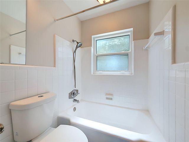 8270 30TH AVENUE N, St Petersburg, FL 33710