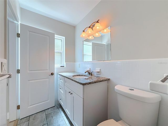 8270 30TH AVENUE N, St Petersburg, FL 33710
