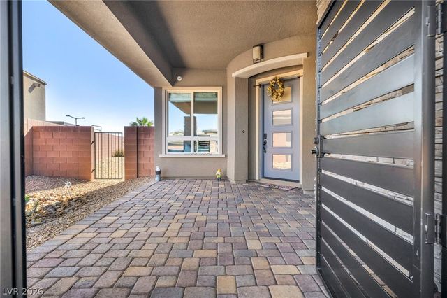 9973 REGENCY CANYON Way, Las Vegas, NV 89148