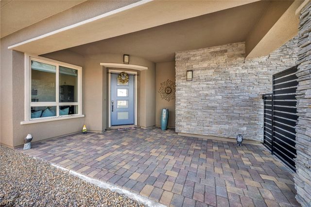 9973 REGENCY CANYON Way, Las Vegas, NV 89148