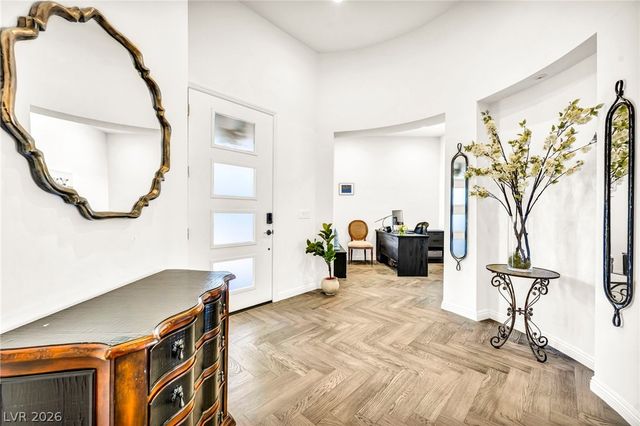 9973 REGENCY CANYON Way, Las Vegas, NV 89148