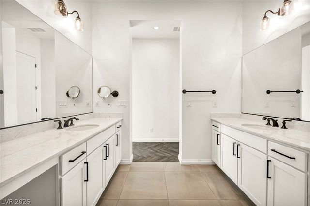 9973 REGENCY CANYON Way, Las Vegas, NV 89148