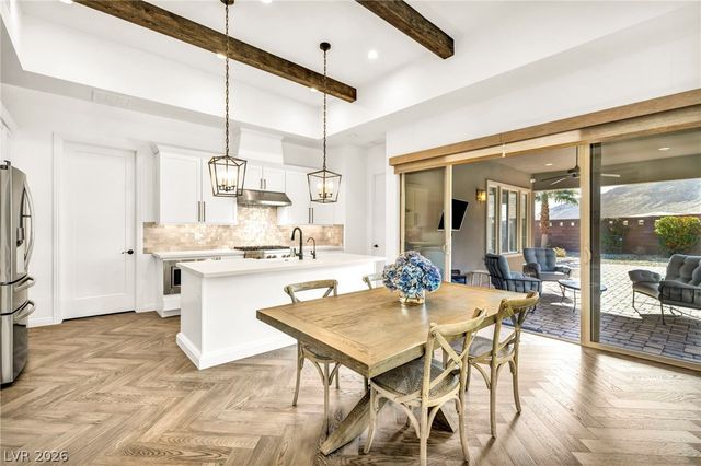 9973 REGENCY CANYON Way, Las Vegas, NV 89148