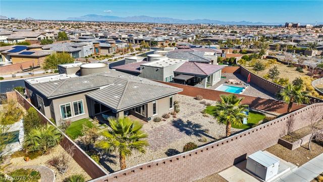 9973 REGENCY CANYON Way, Las Vegas, NV 89148