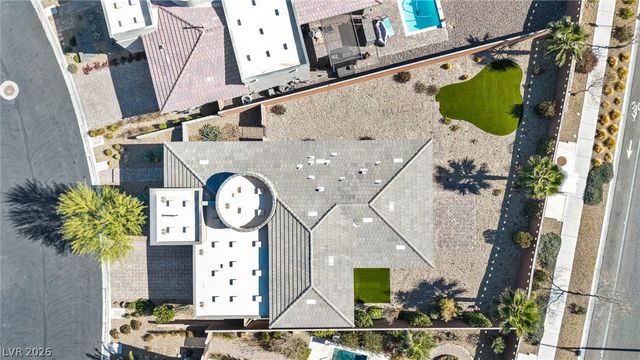 9973 REGENCY CANYON Way, Las Vegas, NV 89148